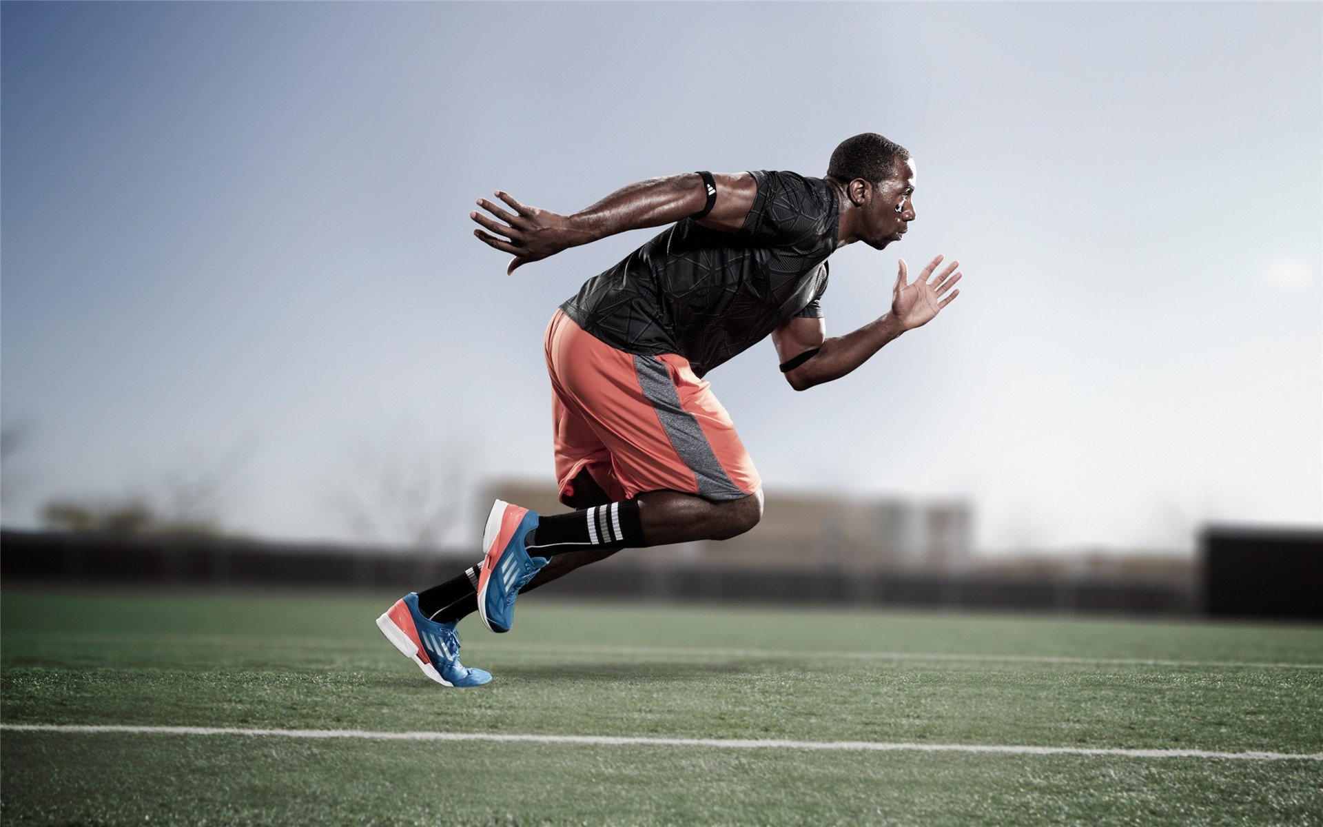 NINE GAME-纳达尔新星出色防守表现突出，塞尔维亚队前途光明！赛场气氛高涨